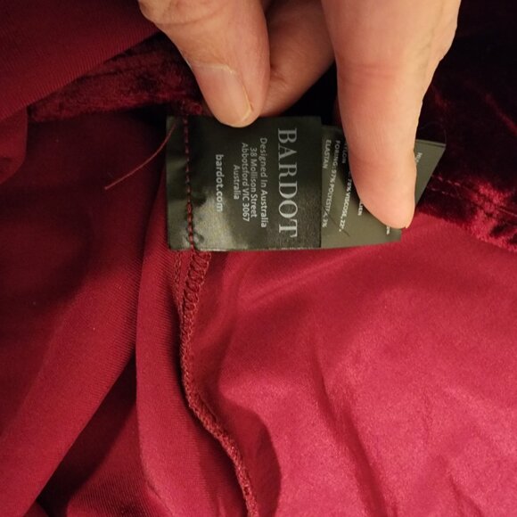 Bardot Sorella Velour Asymmetric Midi Dress NWOT Red Med tear at zipper - Picture 12 of 12